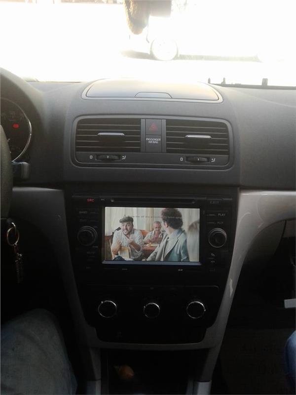 SKODA YETİ ANDROİD DVD USB BLUETOOTH HD KAMERA