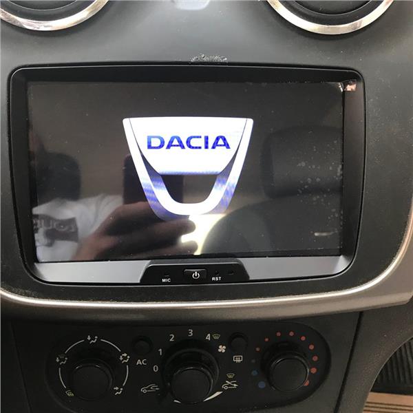 DACİA DUSTER SANDERO LODGY LOGAN ANDROİD DVD USB BLUETOOTH HD KAMERA